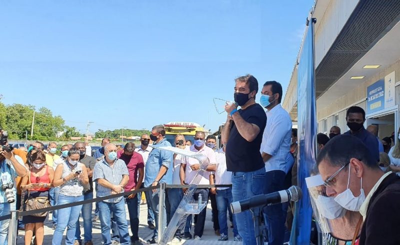 Presidente do CISBAF, Jorge Miranda esteve na inauguração do hospital modular, que disponibilizará mais 150 leitos na Baixada Fluminense. 